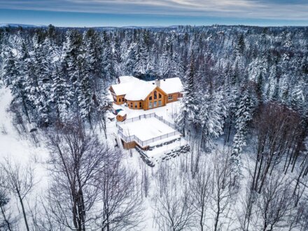 Chalet White Rabbit – Chalet à louer à Mille-Isles