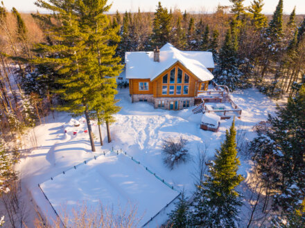 Chalet Red Deer – photo 2
