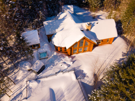Chalet White Rabbit